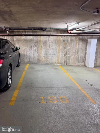 $2,599 | 1211 South Eads Street, Unit 1009, Arlington, VA 22202