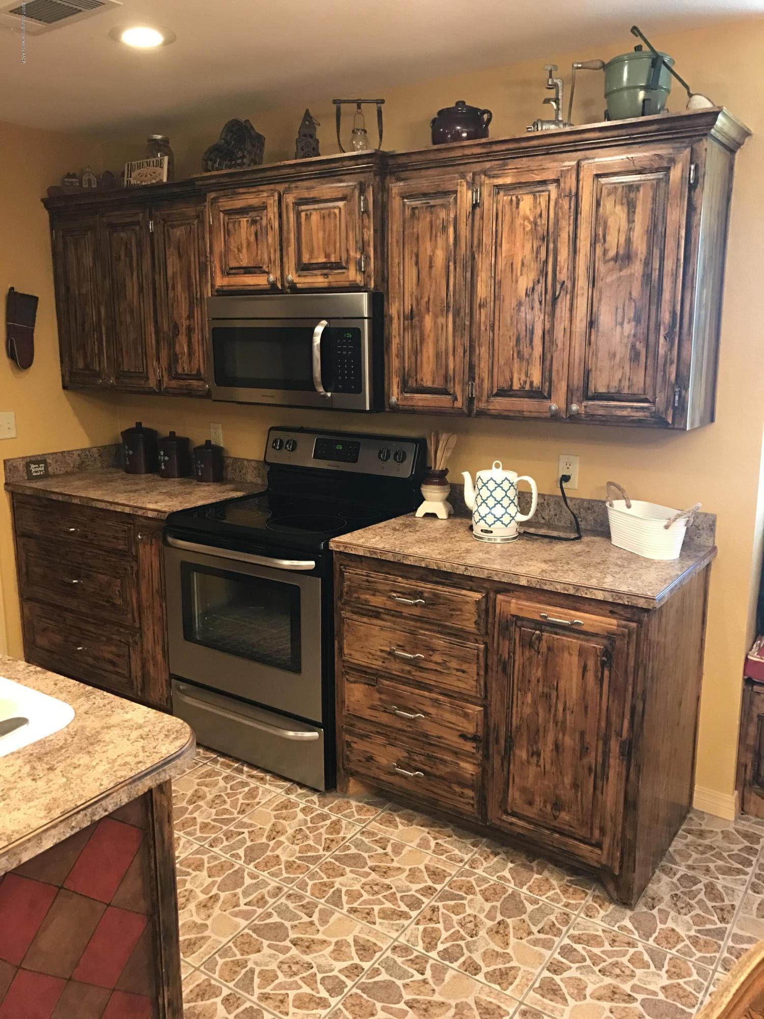 8250 Kemper Road Canyon, TX 79015 - Photo 15 of 48 Kitchen