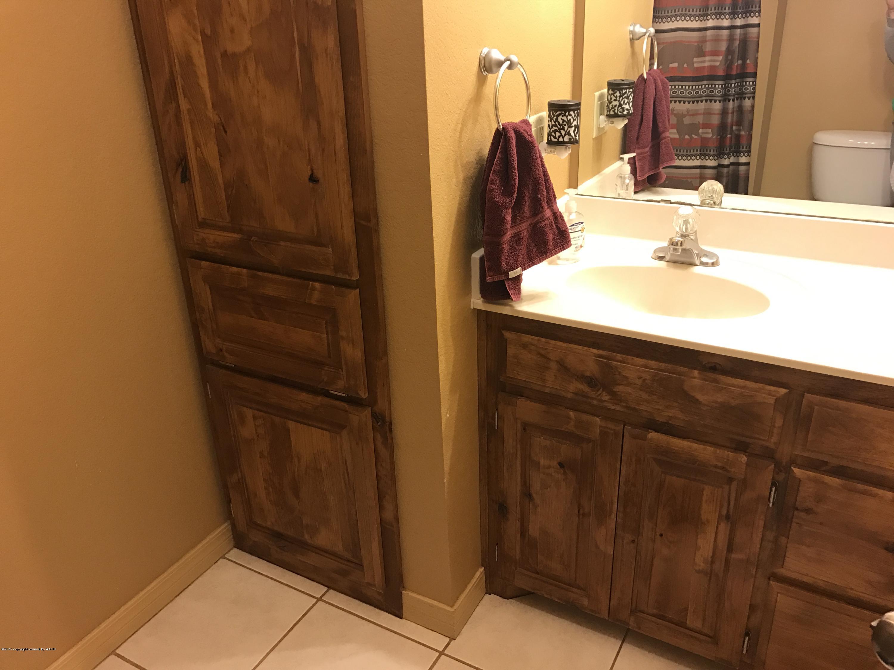 8250 Kemper Road Canyon, TX 79015 - Photo 29 of 48 Bathroom 2