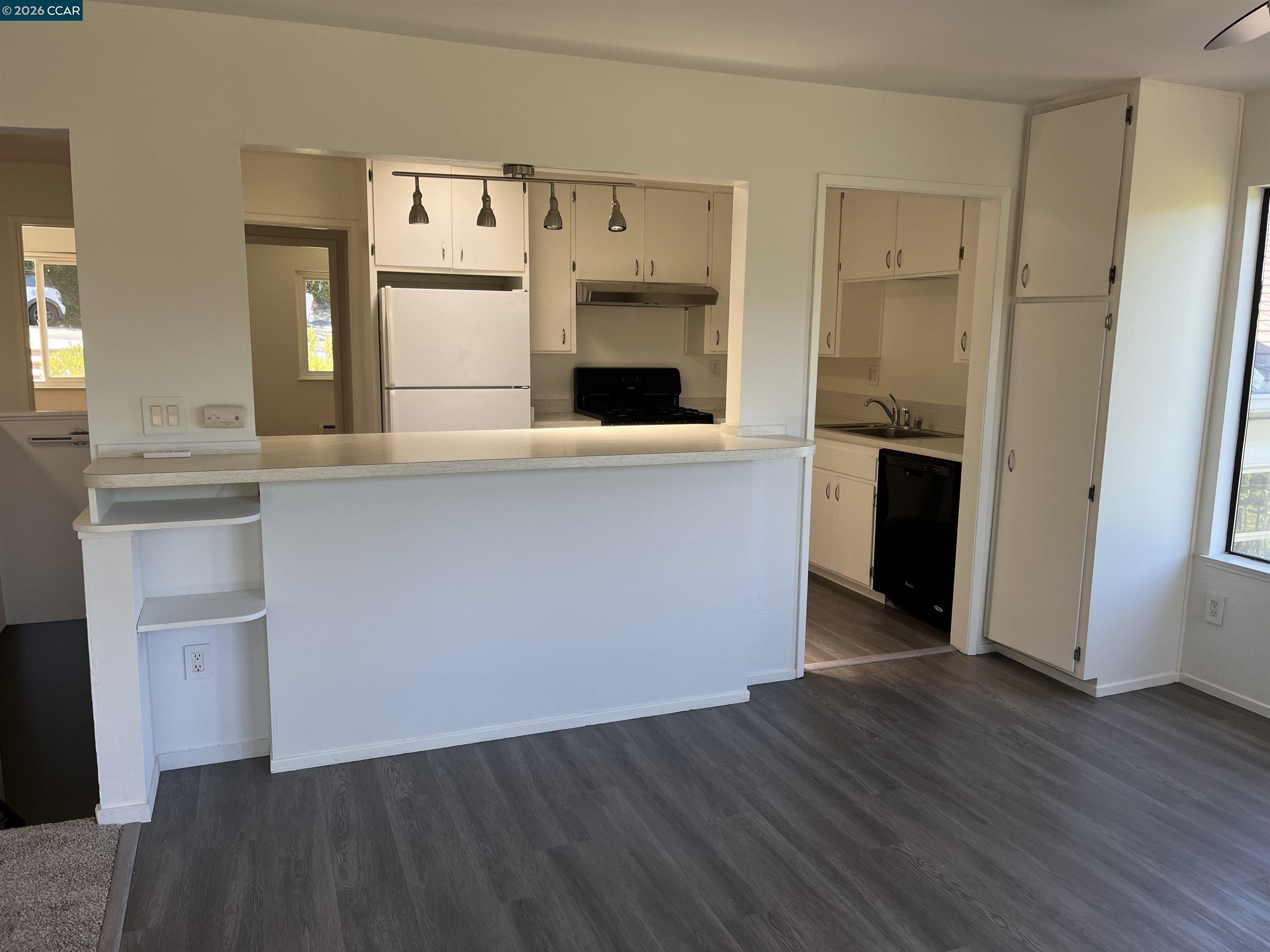 3690 Sundale Road, Unit 2 Lafayette, CA 94549 - Photo 17 of 48