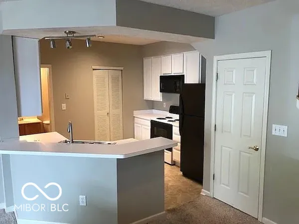 $1,700 | 8382 Enclave Boulevard, Fishers, IN 46038