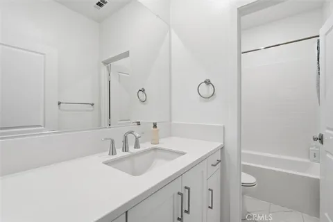 $4,100 | 2750 West 182nd Street, Unit 129, Torrance, CA 90504