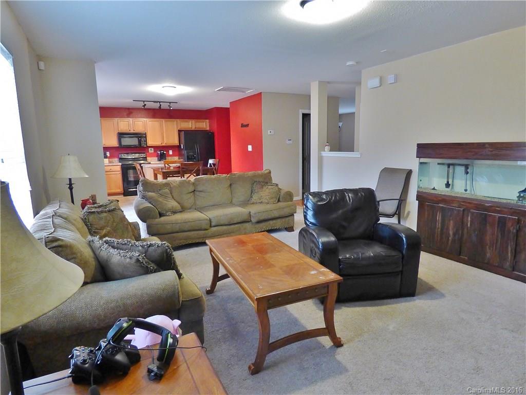 1417 River Run Road Lowell, NC 28098 - Photo 12 of 23 Gallery Image 12