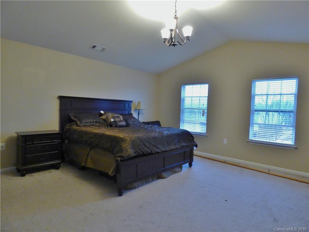 1417 River Run Road Lowell, NC 28098 - Photo 14 of 23 Gallery Image 14