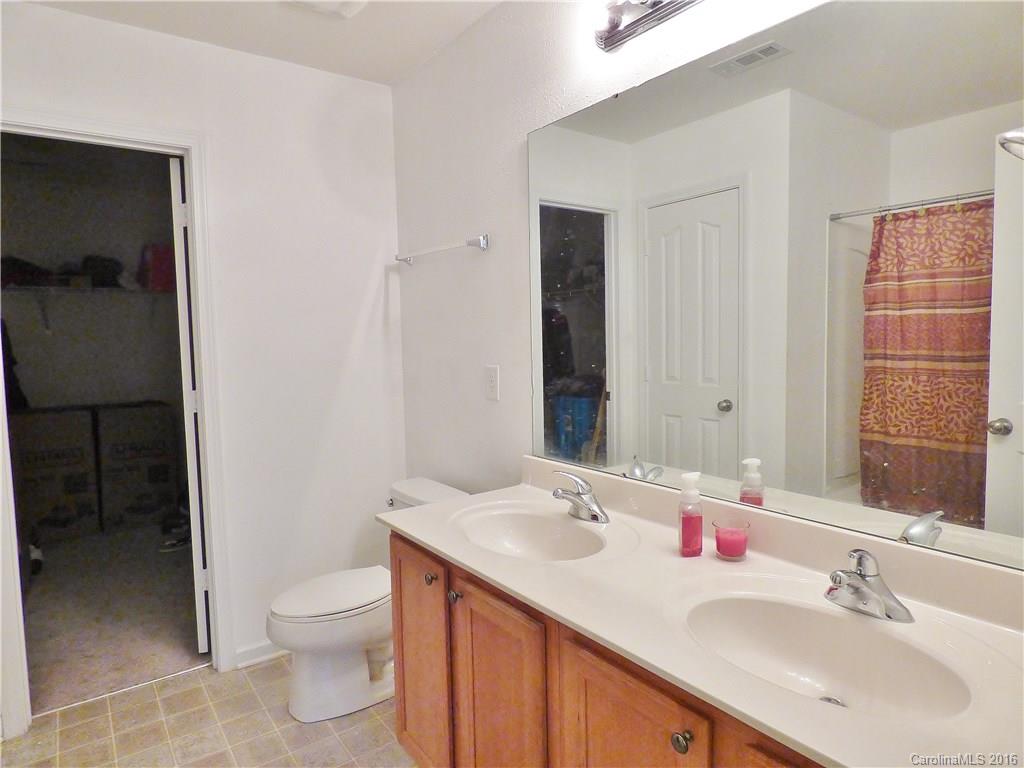 1417 River Run Road Lowell, NC 28098 - Photo 16 of 23 Gallery Image 16