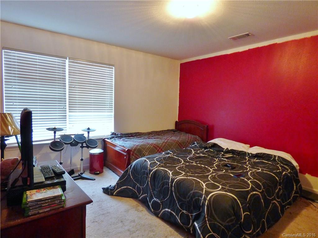 1417 River Run Road Lowell, NC 28098 - Photo 22 of 23 Gallery Image 22