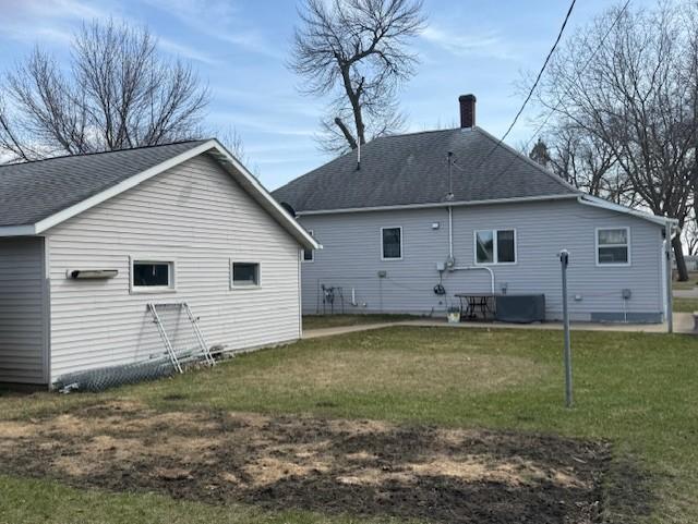 108 4th Street Northeast Fulda, MN 56131 - Photo 5 of 33
