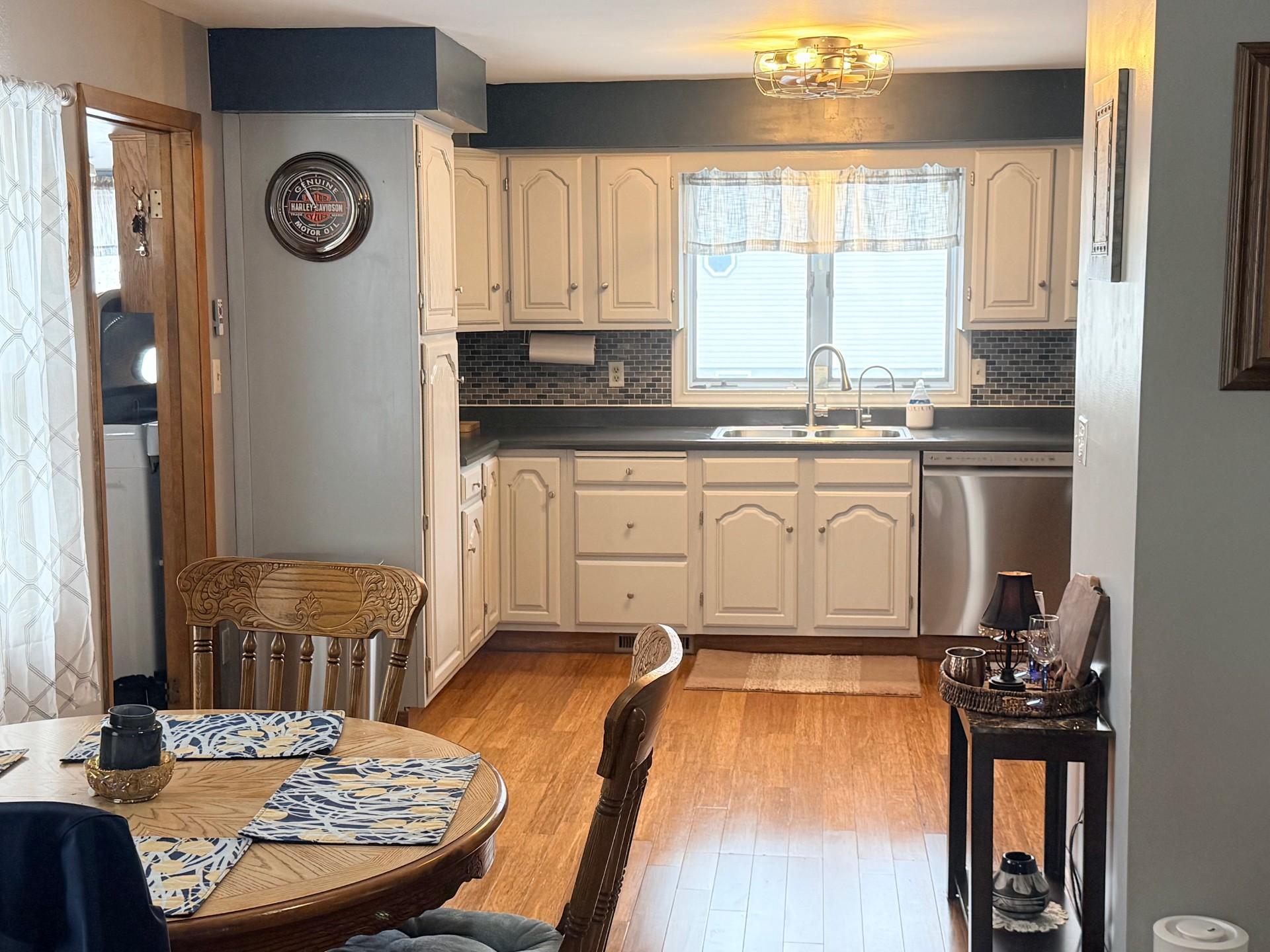 108 4th Street Northeast Fulda, MN 56131 - Photo 10 of 33