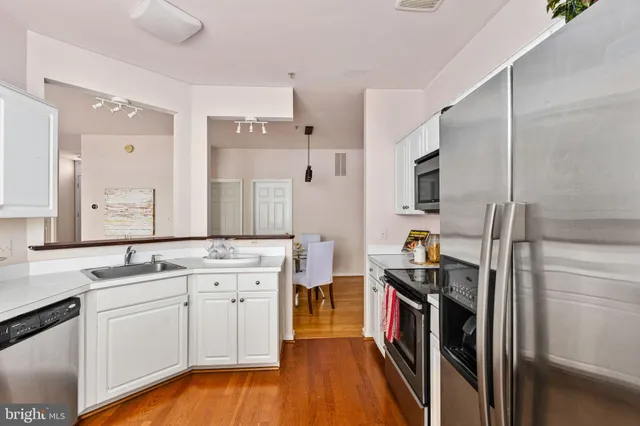 $535,000 | 20402 Cool Fern Square, Ashburn, VA 20147