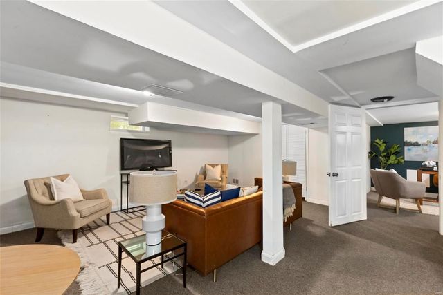 $235,000 | 1510 Collins Avenue, St. Louis, MO 63117