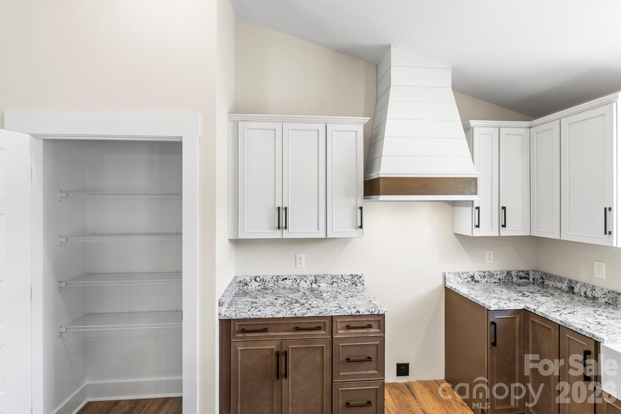 697 Alf Hoover Road Lincolnton, NC 28092 - Photo 9 of 47