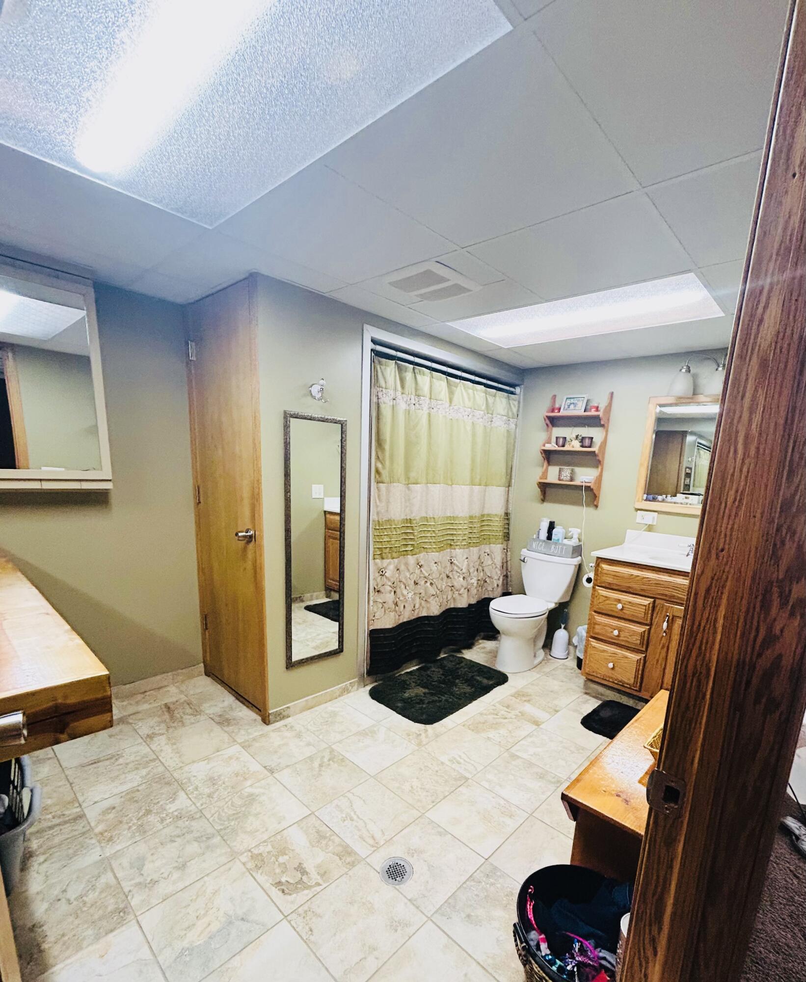 1370 Deer Valley Road Alpena, MI 49707 - Photo 15 of 36 Bathroom
