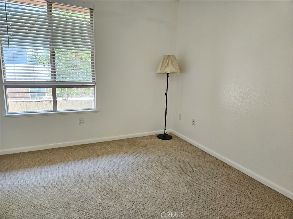 100 South Alameda Street, Unit 348 Los Angeles, CA 90012 - Photo 6 of 15 an empty room with a window