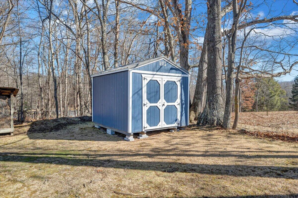 273 Anderson Estates Road Lewisburg, WV 24901 - Photo 60 of 64 Gallery Image 60