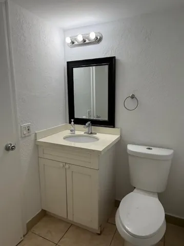 $1,700 | 2331 Northwest 59th Way, Lauderhill, FL 33313