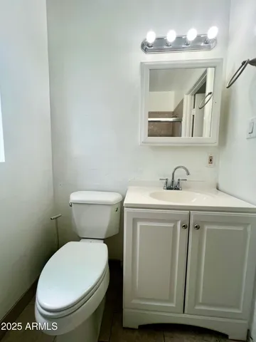 $1,200 | 2945 North 19th Avenue, Unit 70, Phoenix, AZ 85015