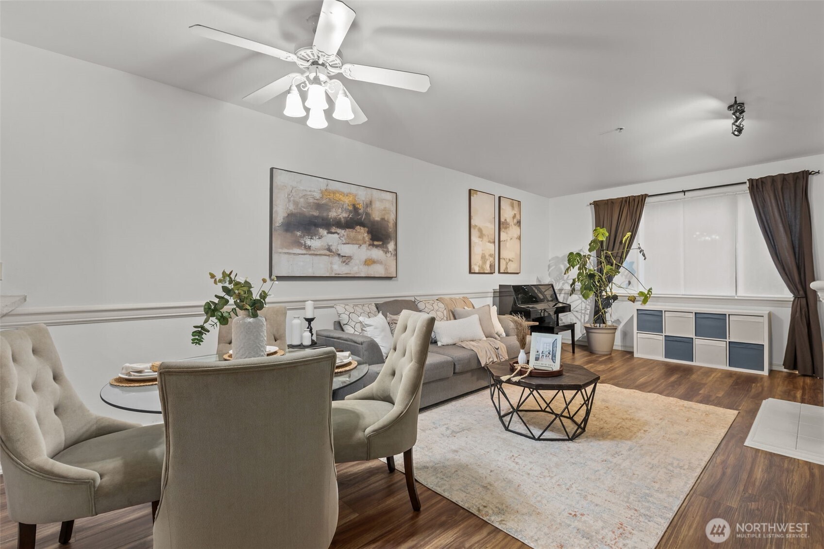 440 Maple Avenue Southwest, Unit A106 Renton, WA 98057 - Photo 11 of 39 a living room with furniture a table and a potted plant