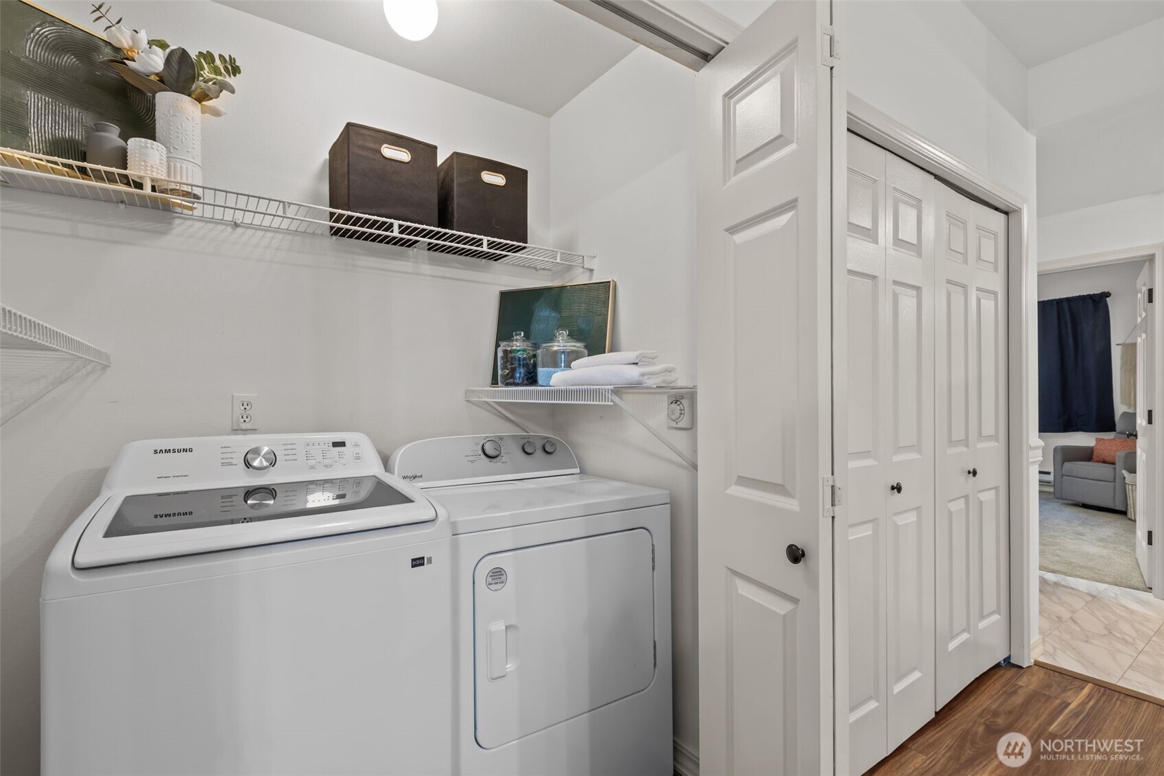 440 Maple Avenue Southwest, Unit A106 Renton, WA 98057 - Photo 32 of 39 a utility room with dryer and washer