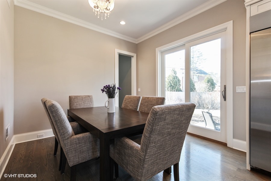 1216 Wood Street Deerfield, IL 60015 - Photo 5 of 24