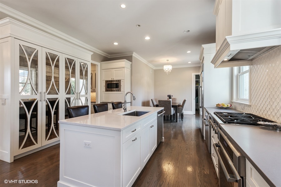 1216 Wood Street Deerfield, IL 60015 - Photo 6 of 24