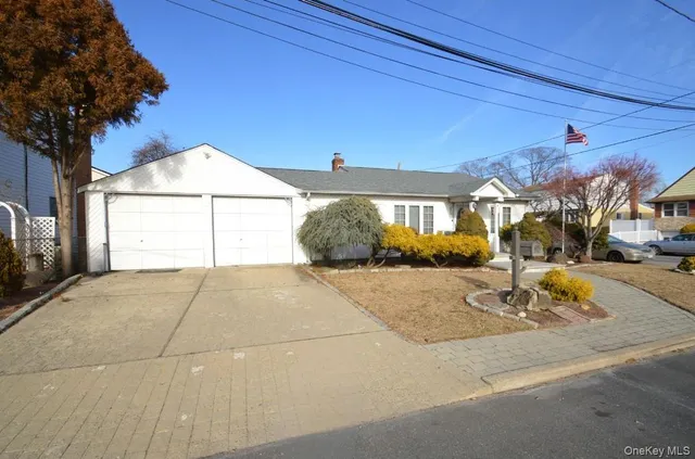 $649,000 | 1300 P Street, Elmont, NY 11003