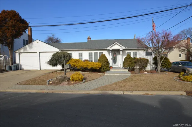$649,000 | 1300 P Street, Elmont, NY 11003