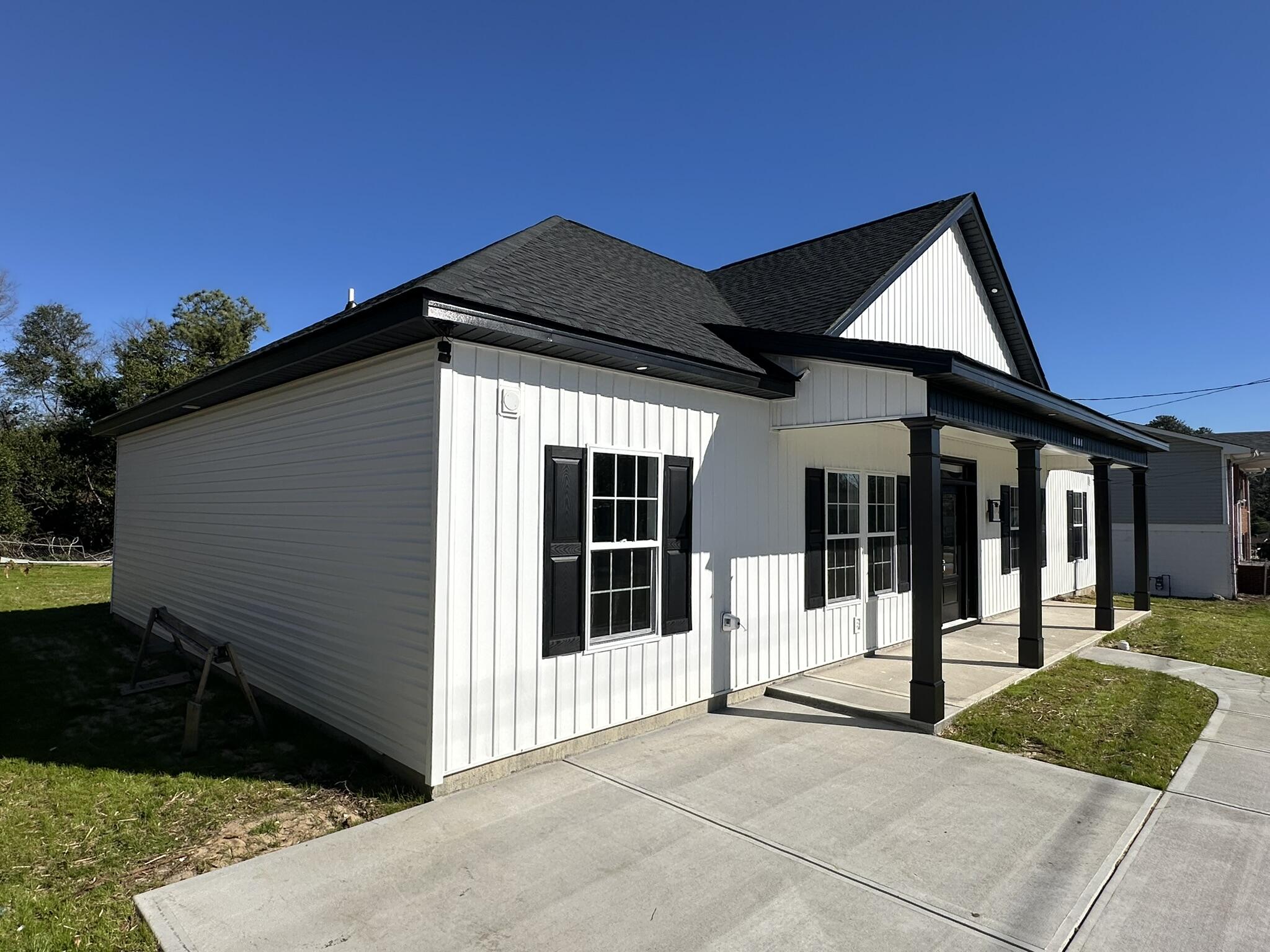 2513 Weldon Drive Augusta, GA 30906 - Photo 4 of 35 IMG_5033