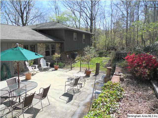 520 Paige Hill Road Anniston, AL 36207 - Photo 4 of 32
