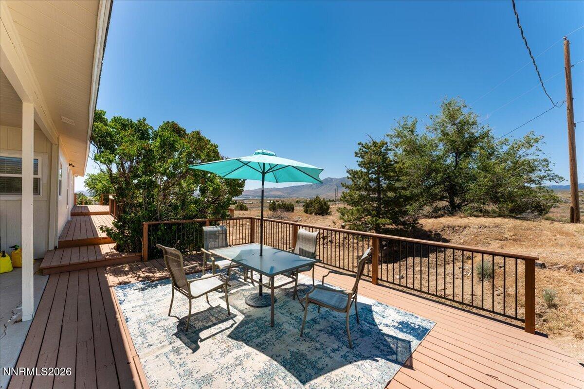 10400 Adobe Drive Reno, NV 89508 - Photo 11 of 60 12-DS201217