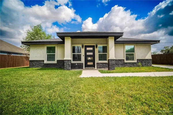 $1,600 | 504 San Antonio Circle, Alamo, TX 78516