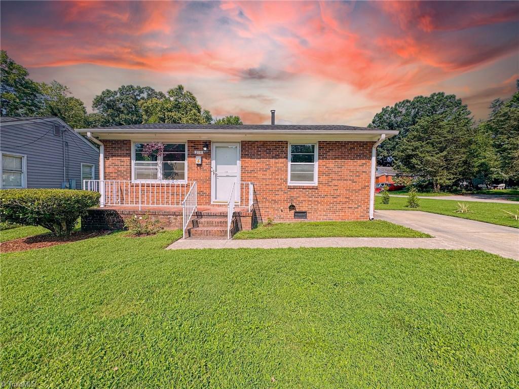 208 Hay Street High Point, NC 27260 - Photo 1 of 19 Gallery Image 1