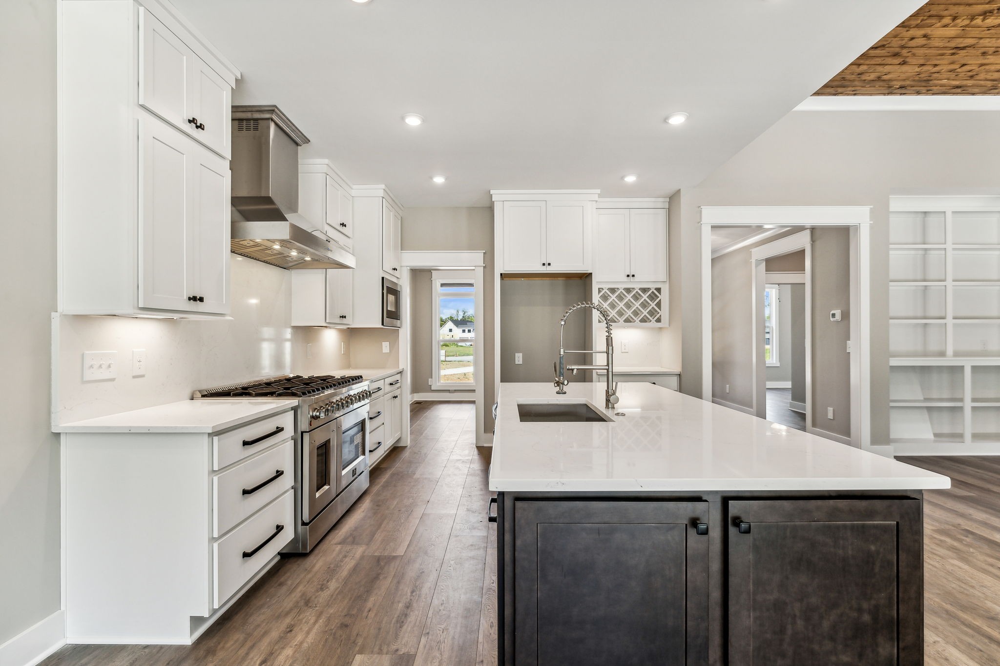 8625 Twelve Corners Road Lascassas, TN 37085 - Photo 9 of 25 a kitchen with stainless steel appliances a sink stove and refrigerator