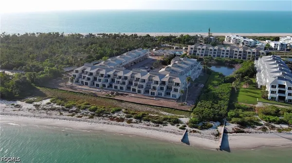 $749,000 | 200 Periwinkle Way, Unit 225, Sanibel, FL 33957