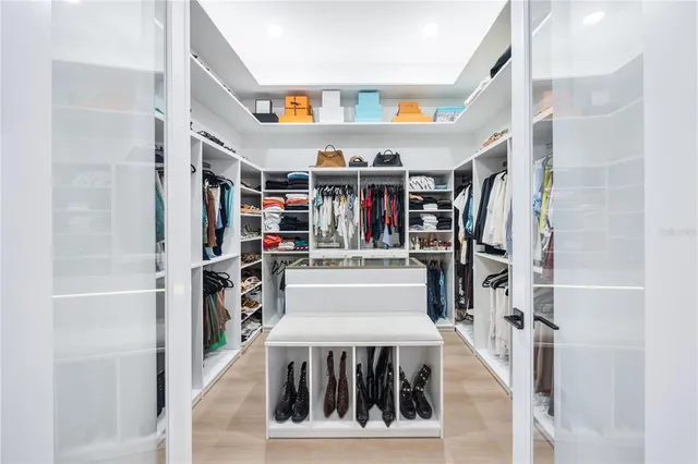 $2,380,000 | 16077 Barkly Rdg Court, Winter Garden, FL 34787