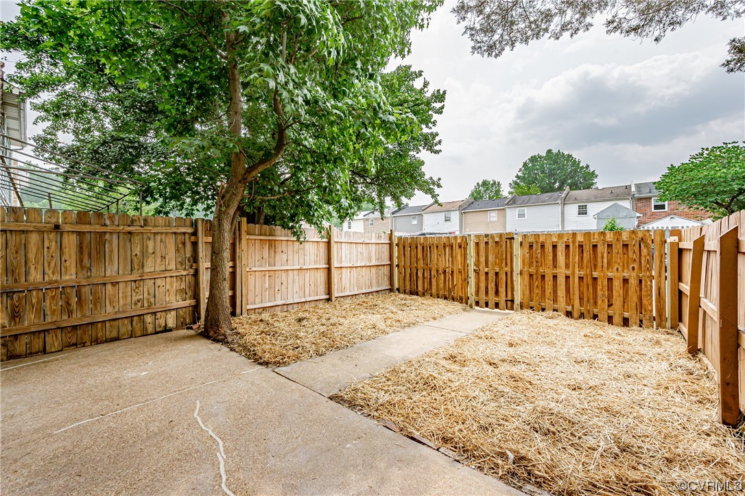 4629 Coldstream Drive Richmond, VA 23234 - Photo 36 of 36 a view of a backyard