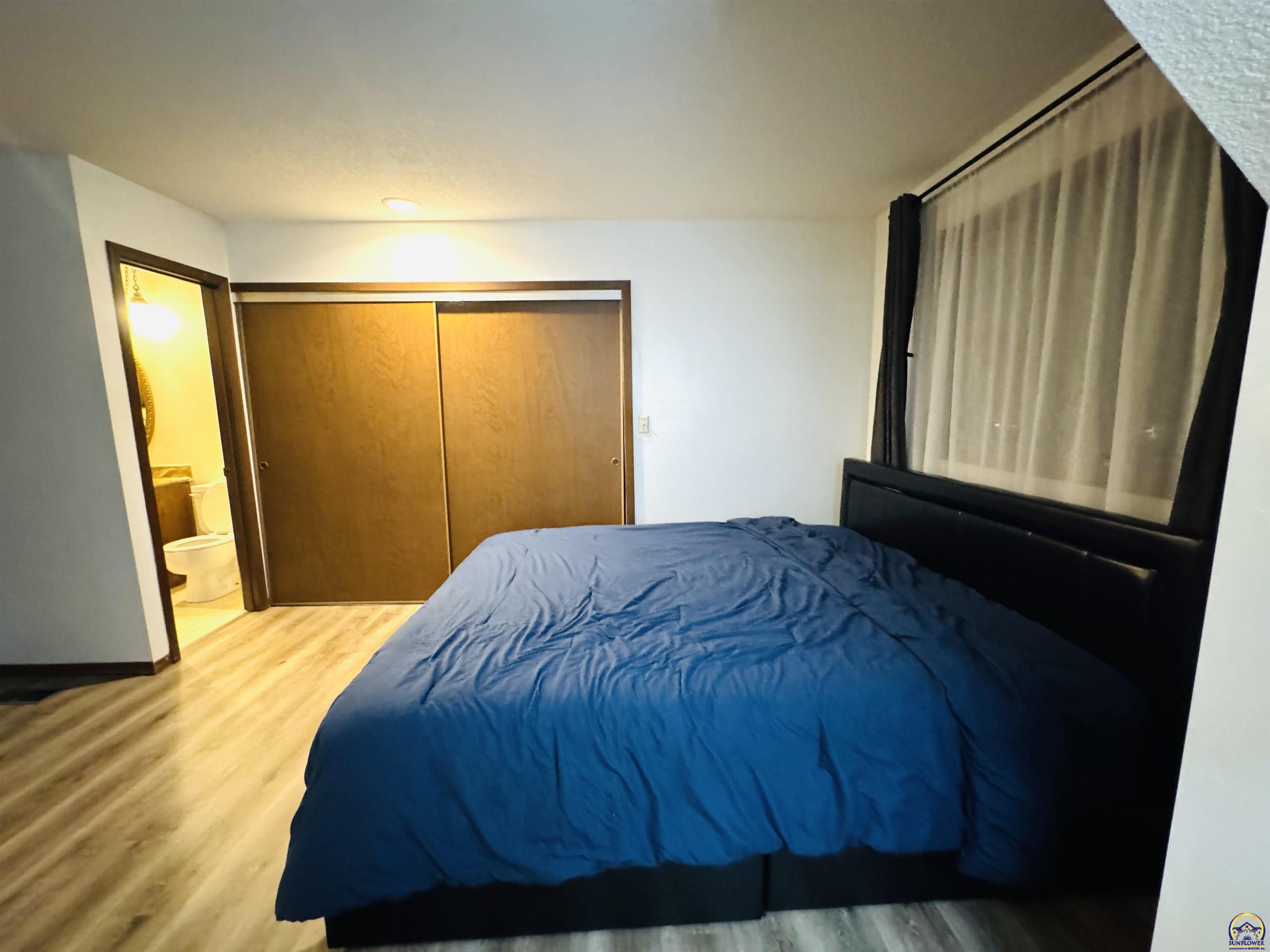 2926 Southwest Arrowhead Road Topeka, KS 66614 - Photo 24 of 33