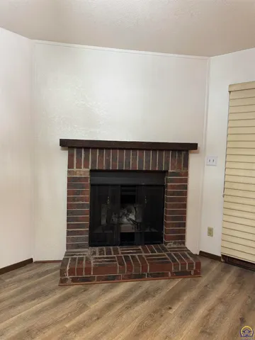 $228,000 | 2926 Southwest Arrowhead Road, Topeka, KS 66614