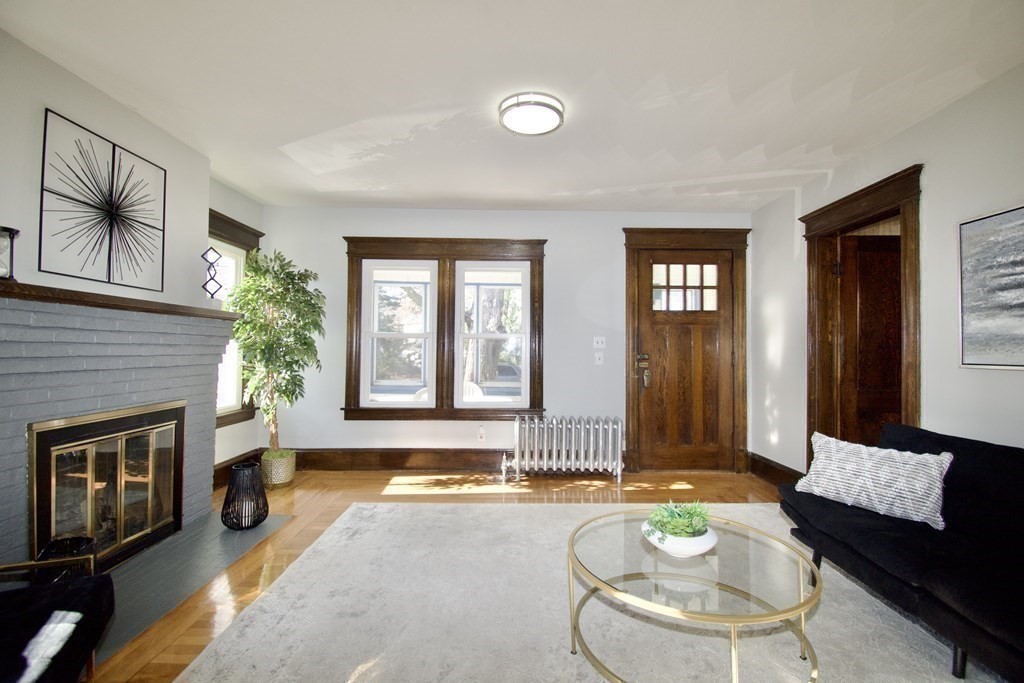 25 Manitoba Street Springfield, MA 01108 - Photo 17 of 38 Gallery Image 17