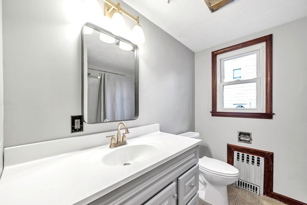 25 Manitoba Street Springfield, MA 01108 - Photo 30 of 38 Gallery Image 30