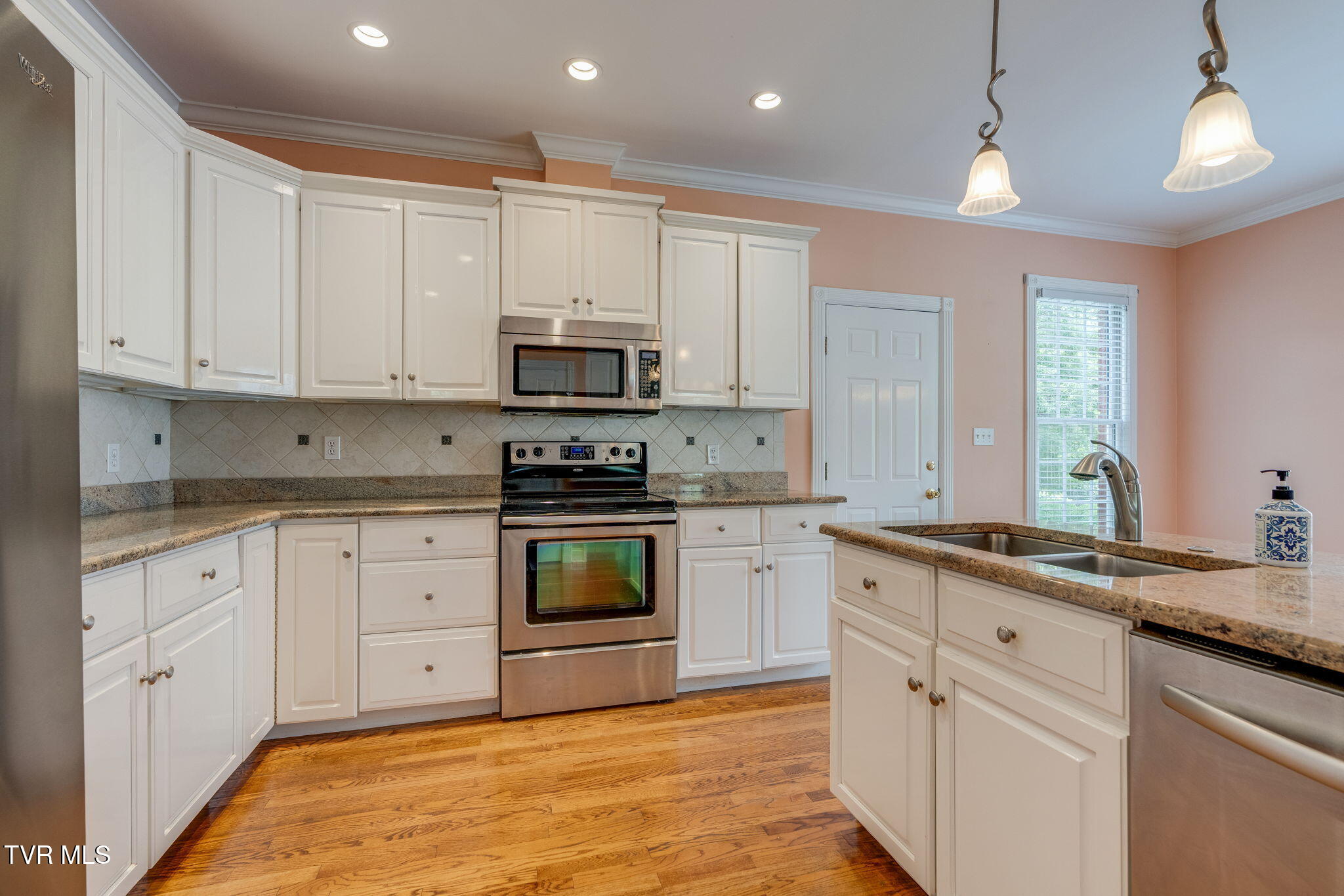 24 Pendleton Place Kingsport, TN 37664 - Photo 20 of 54 019