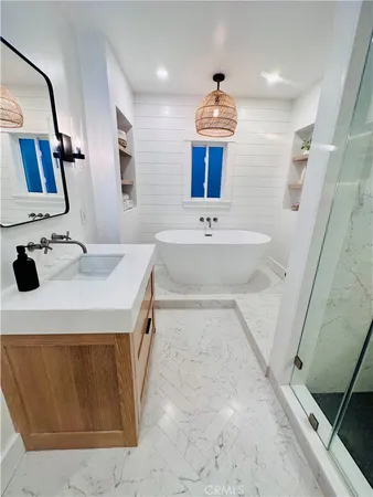 $9,250 | 611 Avenue C, Redondo Beach, CA 90277