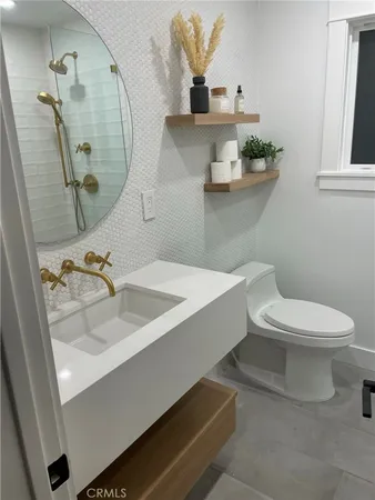 $9,250 | 611 Avenue C, Redondo Beach, CA 90277