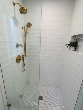 $9,250 | 611 Avenue C, Redondo Beach, CA 90277