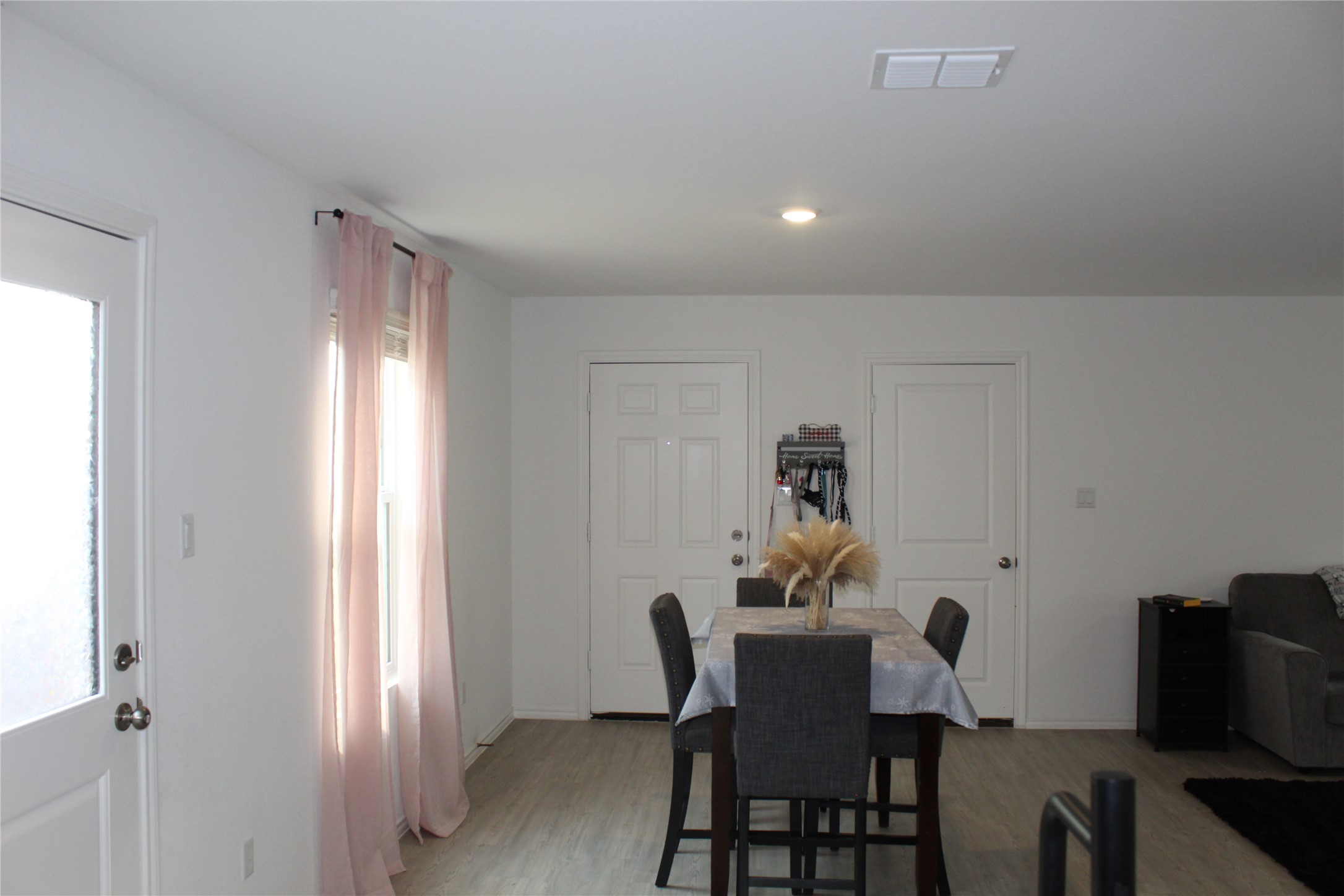 205 Marty Allen Loop Jarrell, TX 76537 - Photo 10 of 22
