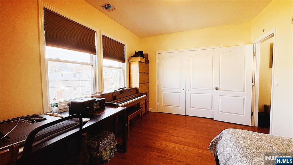 47 Campbell Avenue, Unit 2R Hackensack, NJ 07601 - Photo 4 of 10