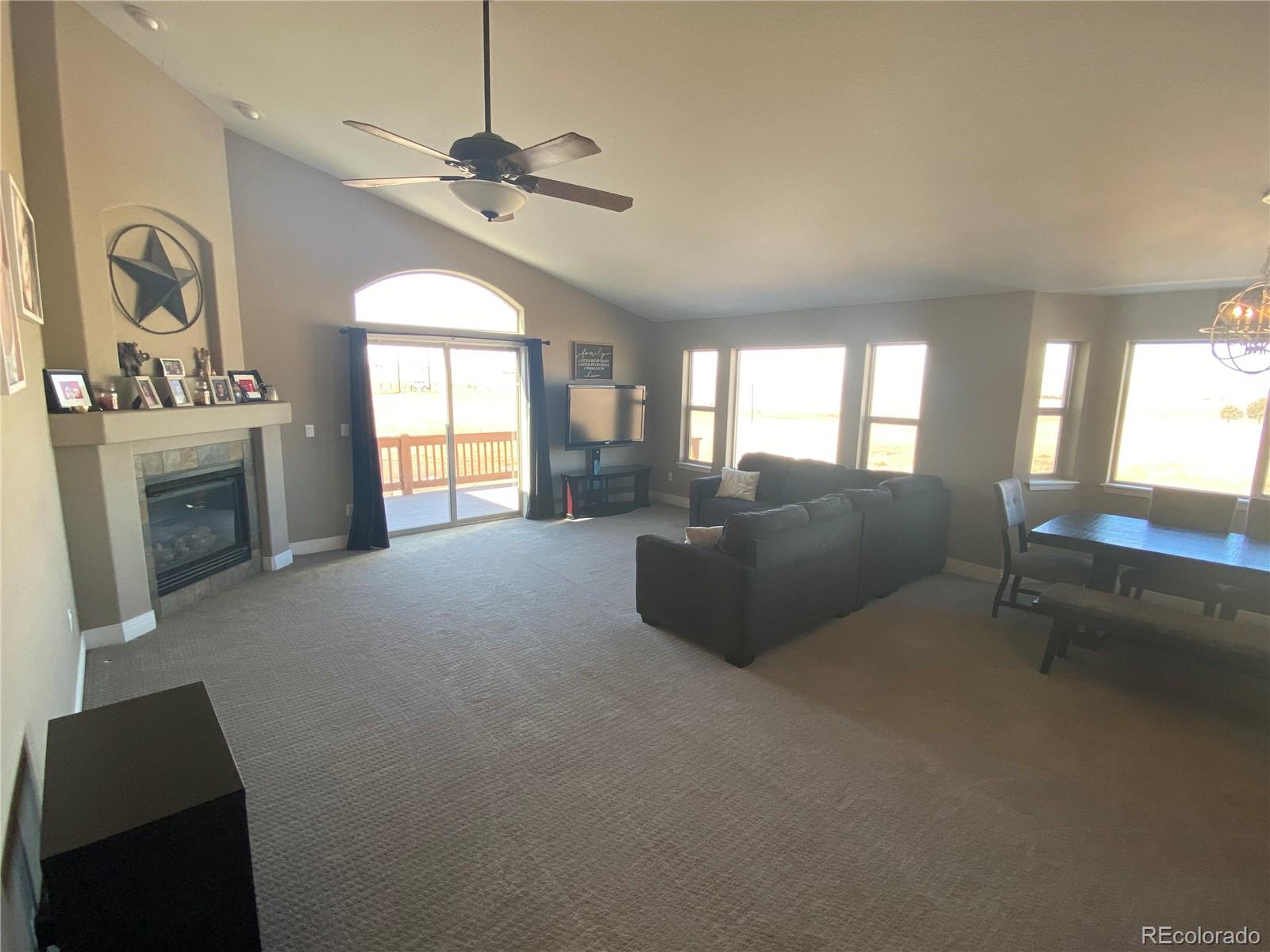 43537 Cr Road Elizabeth, CO 80107 - Photo 9 of 17 Gallery Image 9