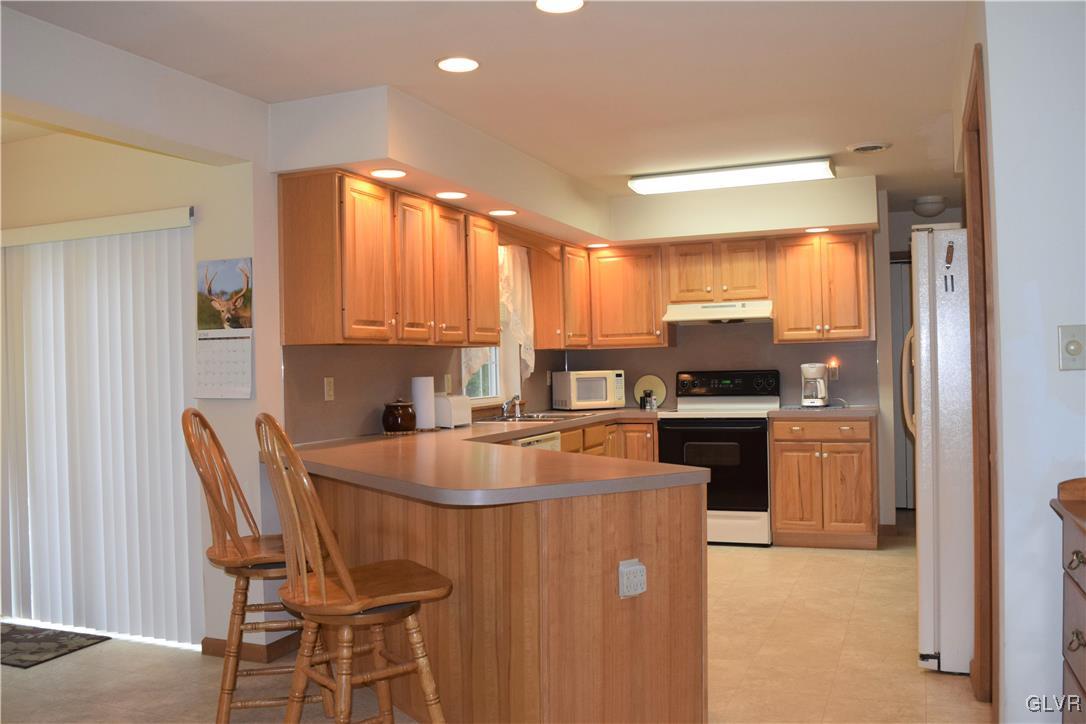 843 Molasses Valley Road Kunkletown, PA 18058 - Photo 8 of 33