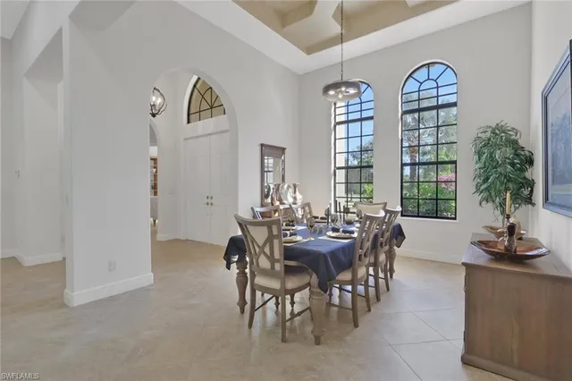 $2,500,000 | 5865 Hammock Isles Circle, Naples, FL 34119