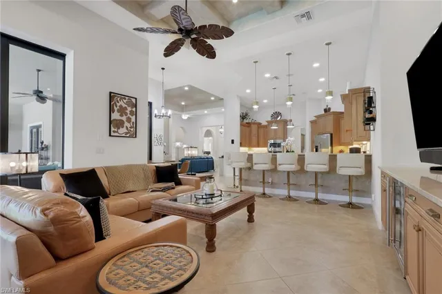 $2,500,000 | 5865 Hammock Isles Circle, Naples, FL 34119