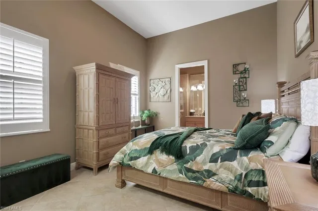 $2,500,000 | 5865 Hammock Isles Circle, Naples, FL 34119